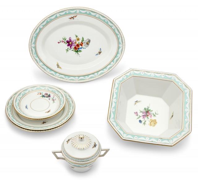 Berlin (KPM) Porcelain Kurländer Muster Pattern Part Table Service (1 of 3)