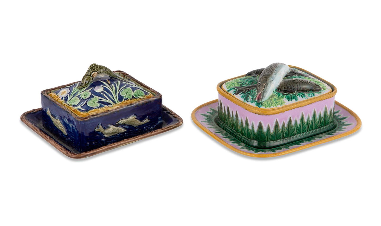 English Majolica Cobalt-Blue Ground Fish and Pond Lily Sardine Box and Cover on an Integral Stand (1 of 14)