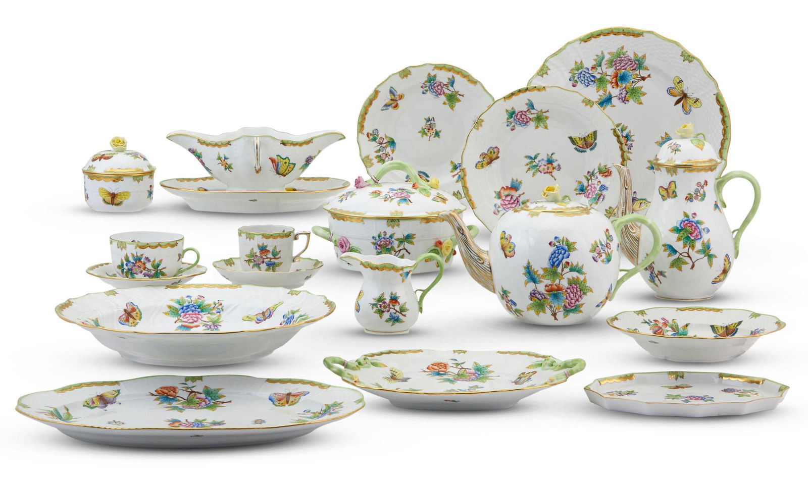 Herend Porcelain Queen Victoria Pattern Table Service (1 of 7)
