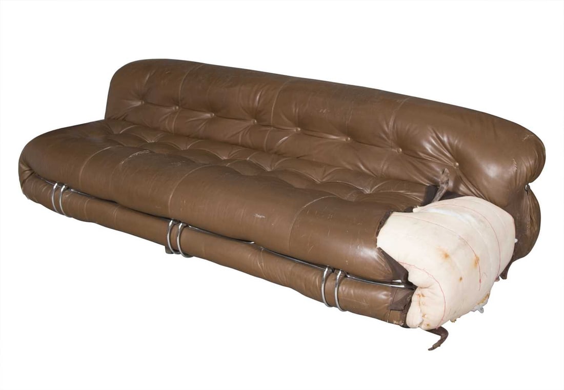 Afra and Tobia Scarpa Chromed Steel and Leather Upholstered “Soriana” Sofa For Cassina, (1 of 5)