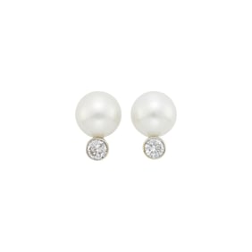 Chantecler Capri Pair of Two-Color Gold, South Sea Cultured Pearl and Diamond Earrings