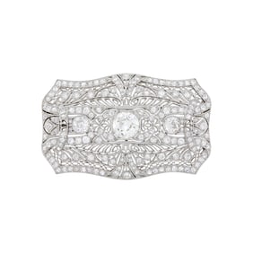 Edwardian Platinum and Diamond Filigree Brooch