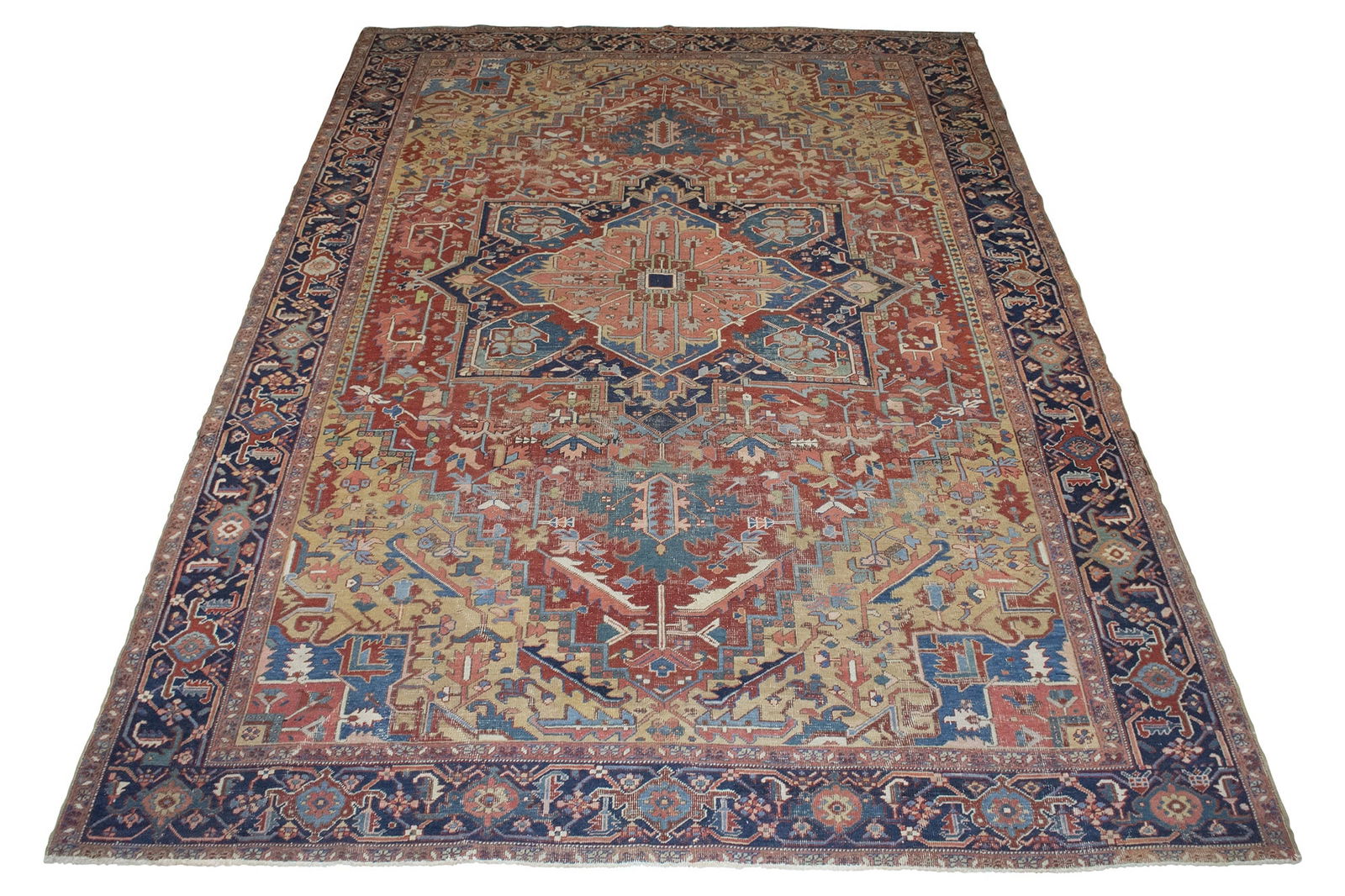 Heriz Carpet (1 of 2)