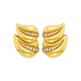 Andrew Clunn Pair of Gold and Diamond Leaf Earclips