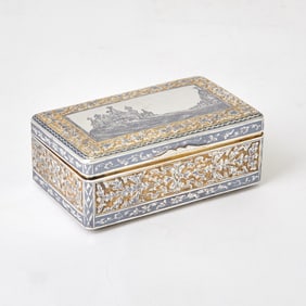 Russian Silver-Gilt and Niello Snuff Box
