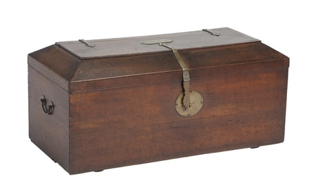 Irish Brass-Bound Oak Chest by Gillingtons, Dublin Second quarter 19th century