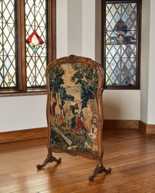 Louis XV Needlework Upholstered Walnut Firescreen 18th Century