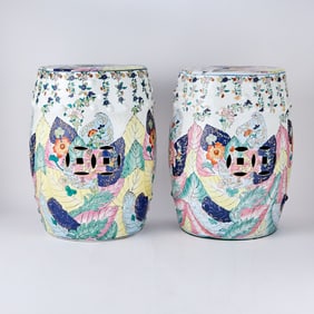 Pair of Chinese Famille Rose Porcelain "Tobacco Leaf" Pattern Garden Seats 20th century