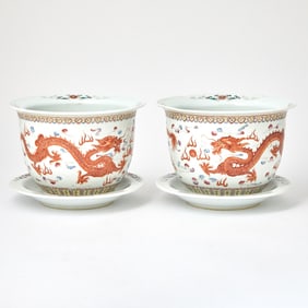 A Pair of Chinese Enameled Porcelain Planters and Underplates 20th Century