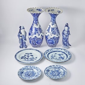 A Group of Chinese Blue and White Porcelain Articles 19th/20th Century