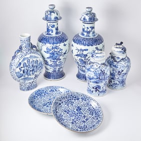 A Group of Chinese Blue and White Porcelain Vessels 19th/20th Century