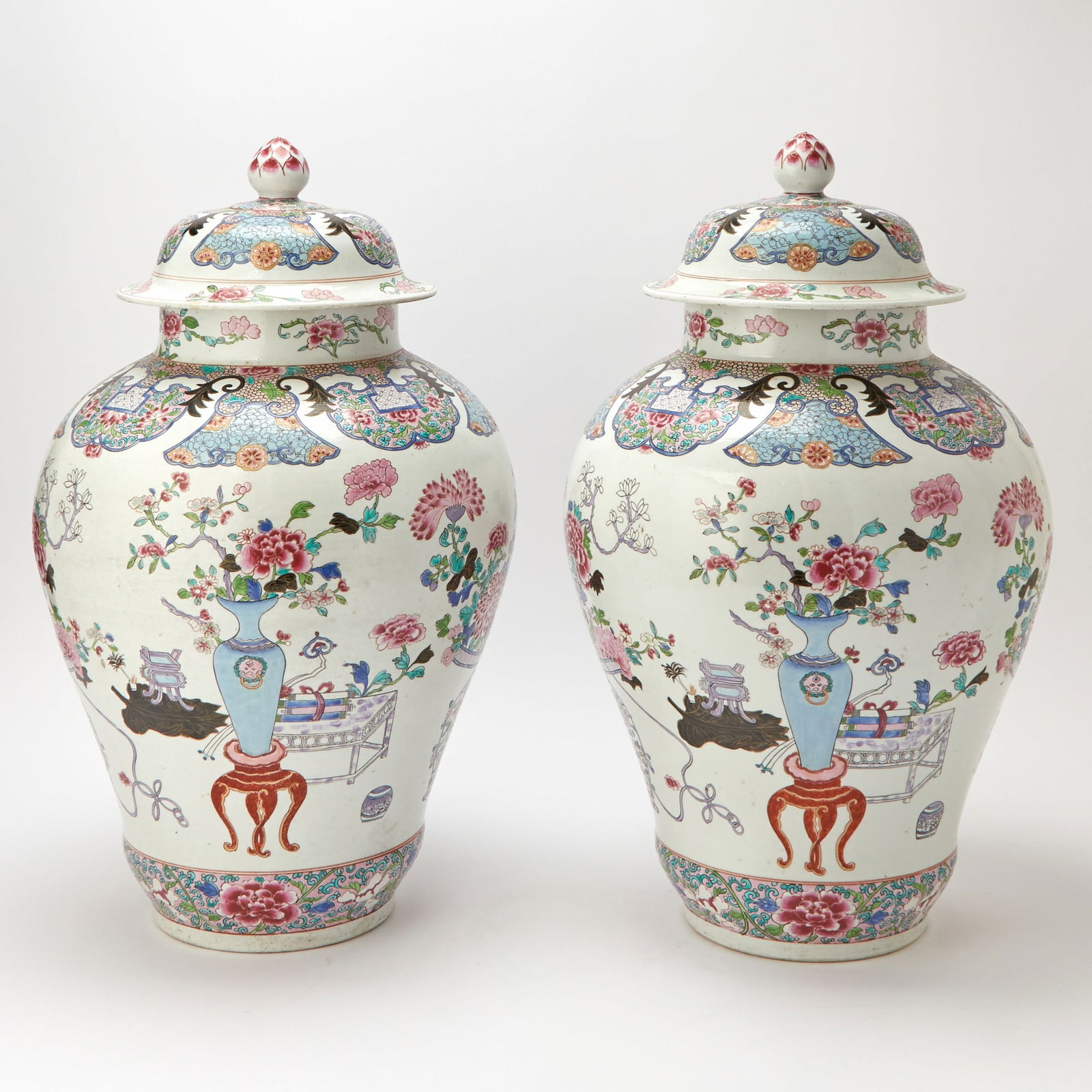 Pair of Samson Porcelain Vases and Covers (1 of 3)