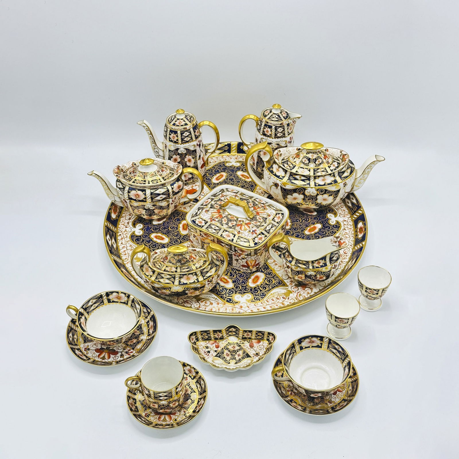 Royal Crown Derby Porcelain Tea and Coffee Service with Tray 20th Century (1 of 15)