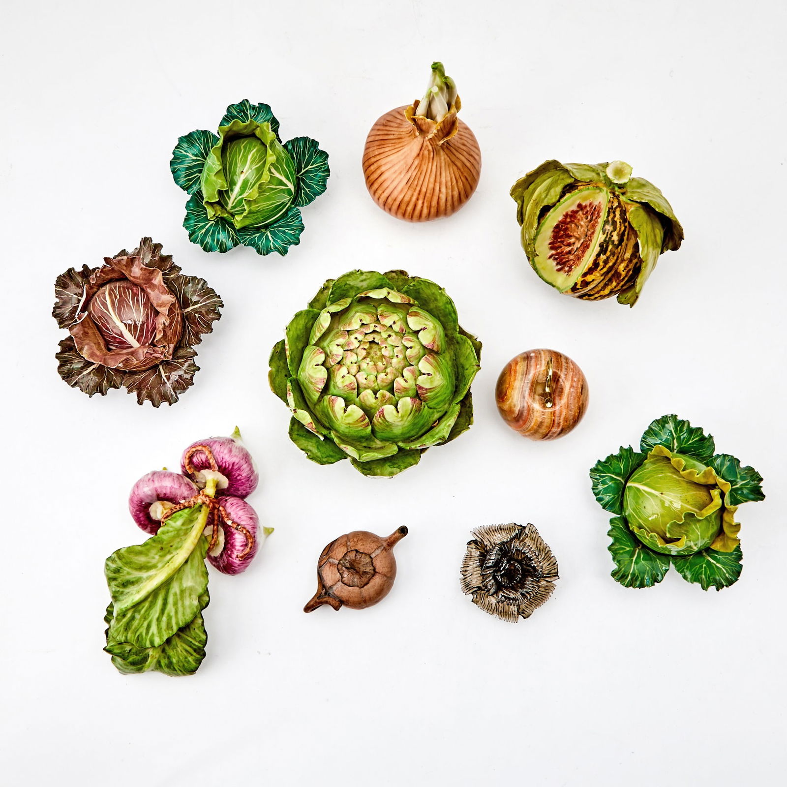 Group of Models of Ceramic, Glass and Onyx Miniature Fruit and Vegetables 20th Century (1 of 5)