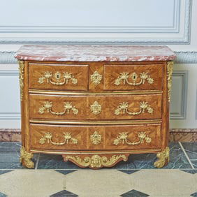 Regence Gilt Bronze Mounted Kingwood Parquetry Commode