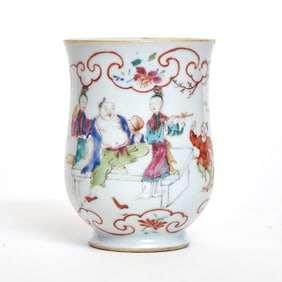 Chinese Export Enameled Porcelain Mug 18th-19th century