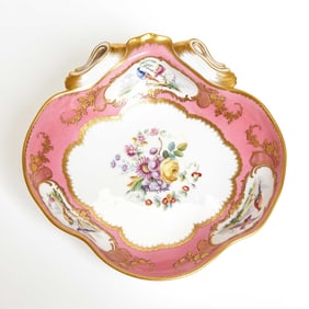 Sevres Porcelain (Later-Decorated) Pink-Ground Shell-Shaped Dessert Dish (Compotier Coquille)