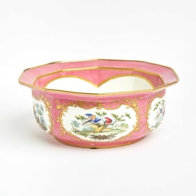 Sevres Porcelain (Later-Decorated) Pink-Ground Salad Bowl (Saladier à Mortier)