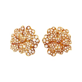 Van Cleef & Arpels Pair of Gold and Diamond Flower Earclips
