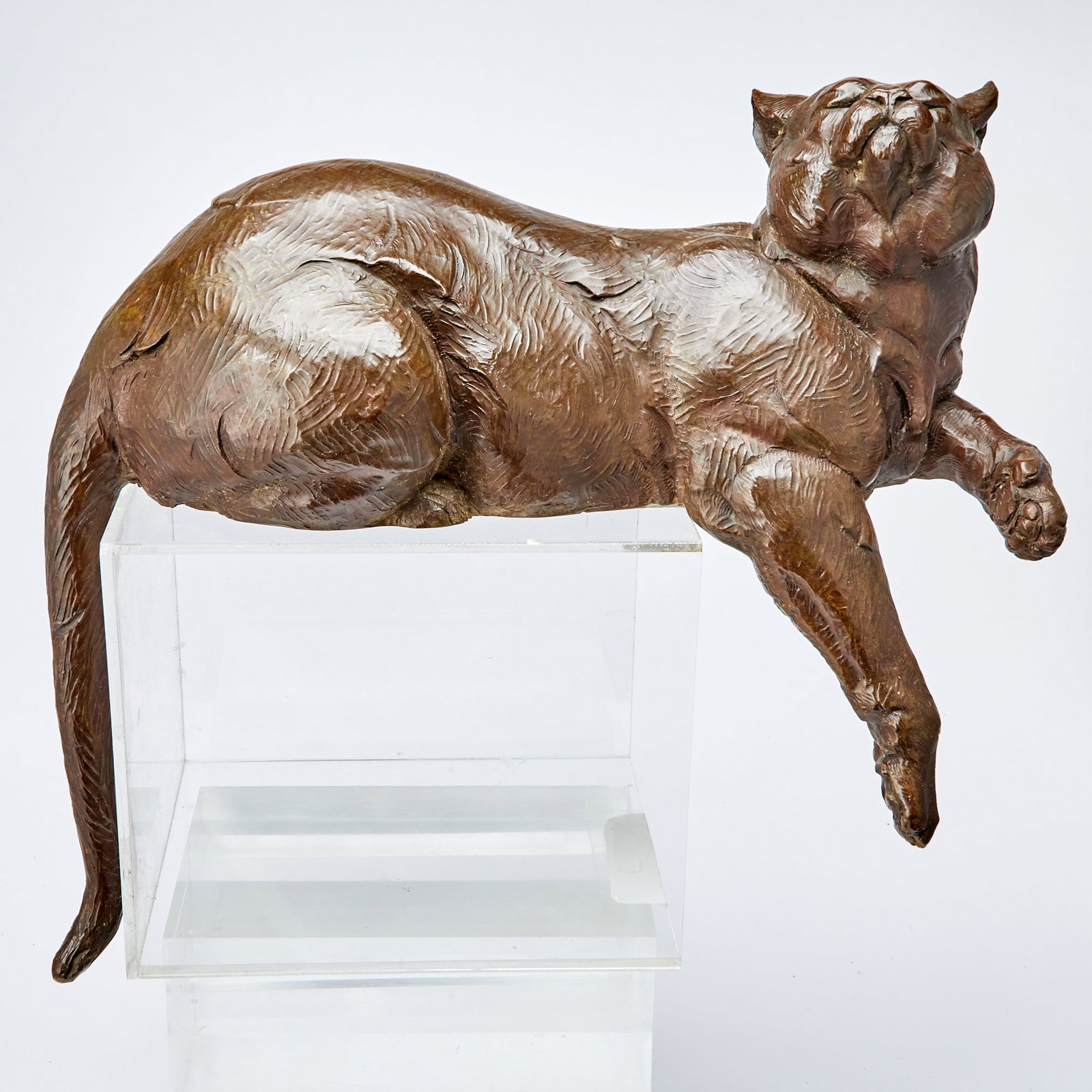 Dan Ostermiller: Estate / Collection: The Collection of Joanne B. Breyer American, b. 1956 Le Gros Chat, 2001 Signed, dated and numbered 4/20 Bronze with a brown patina Height 20 inches; length 21 inches Provenan