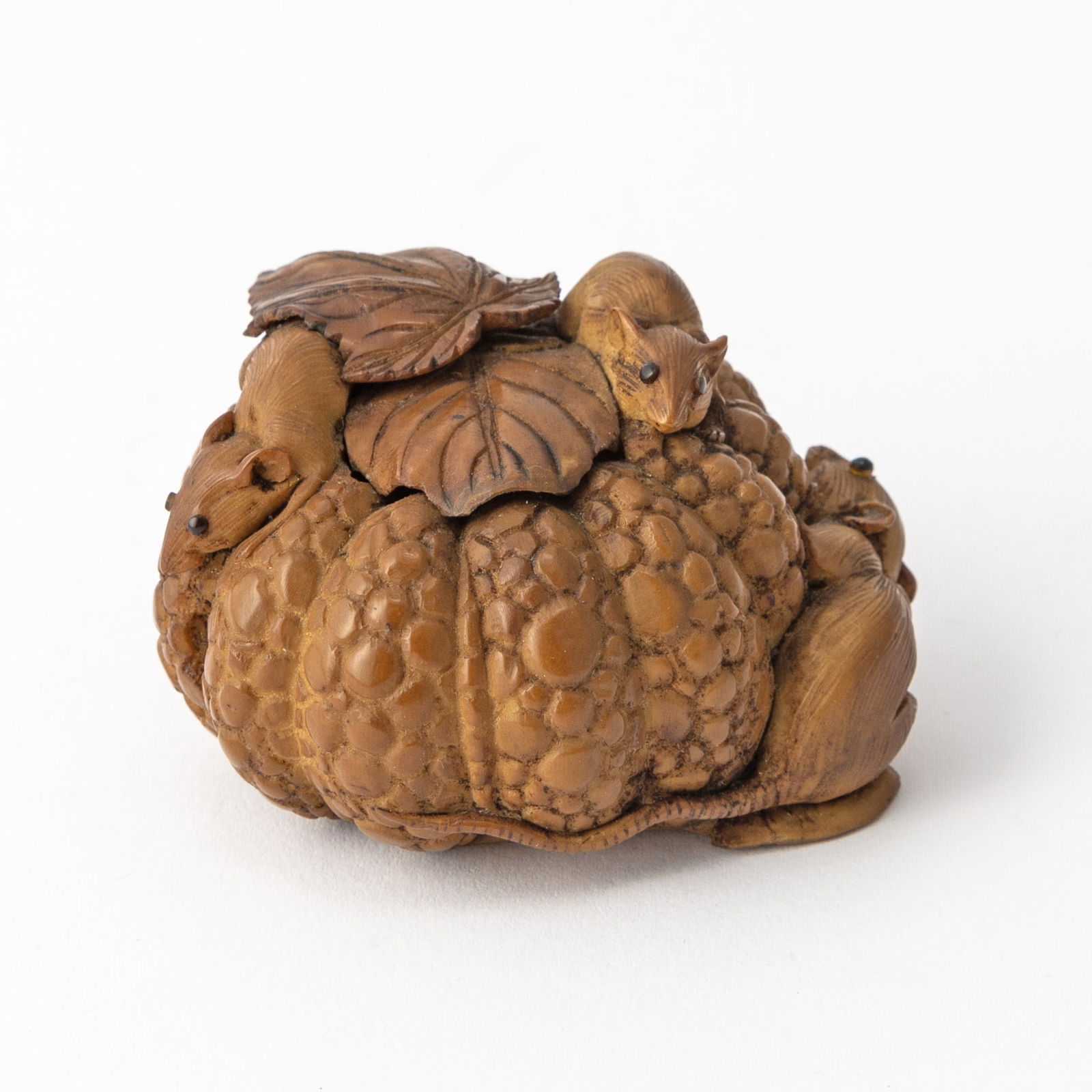 A Japanese Carved Horn Box Meiji Period (1 of 6)