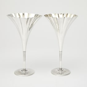 Pair of Tiffany & Co. Sterling Silver Trumpet Vases 1907-1938