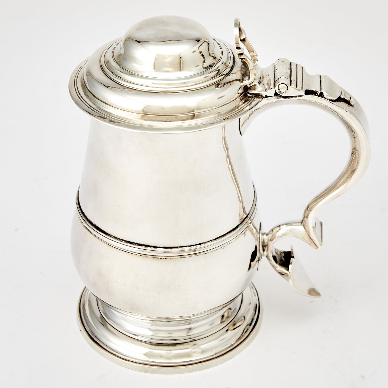 George III Sterling Silver Covered Tankard Thomas Wallis, London, 1772 (1 of 5)