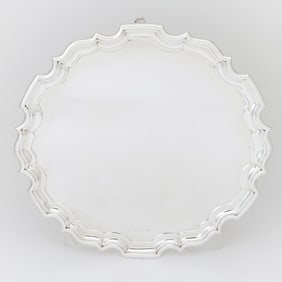 George VI Large Sterling Silver Salver E. Silver & Co., Sheffield, 1947