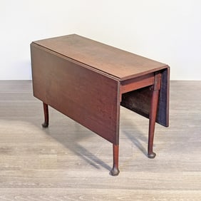 Queen Anne Walnut Drop-leaf Dining Table