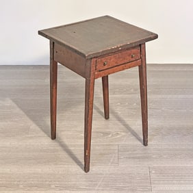 Small Federal Splay-legged Stand