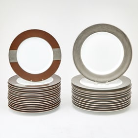 Set of Twenty-Eight Puiforcat Porcelain Dinner Plates