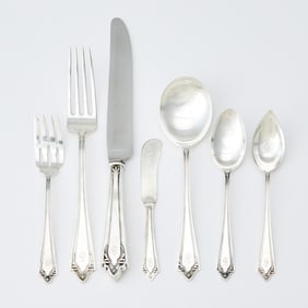 Manchester Silver Co. Sterling Silver "Doric" Pattern Flatware Service