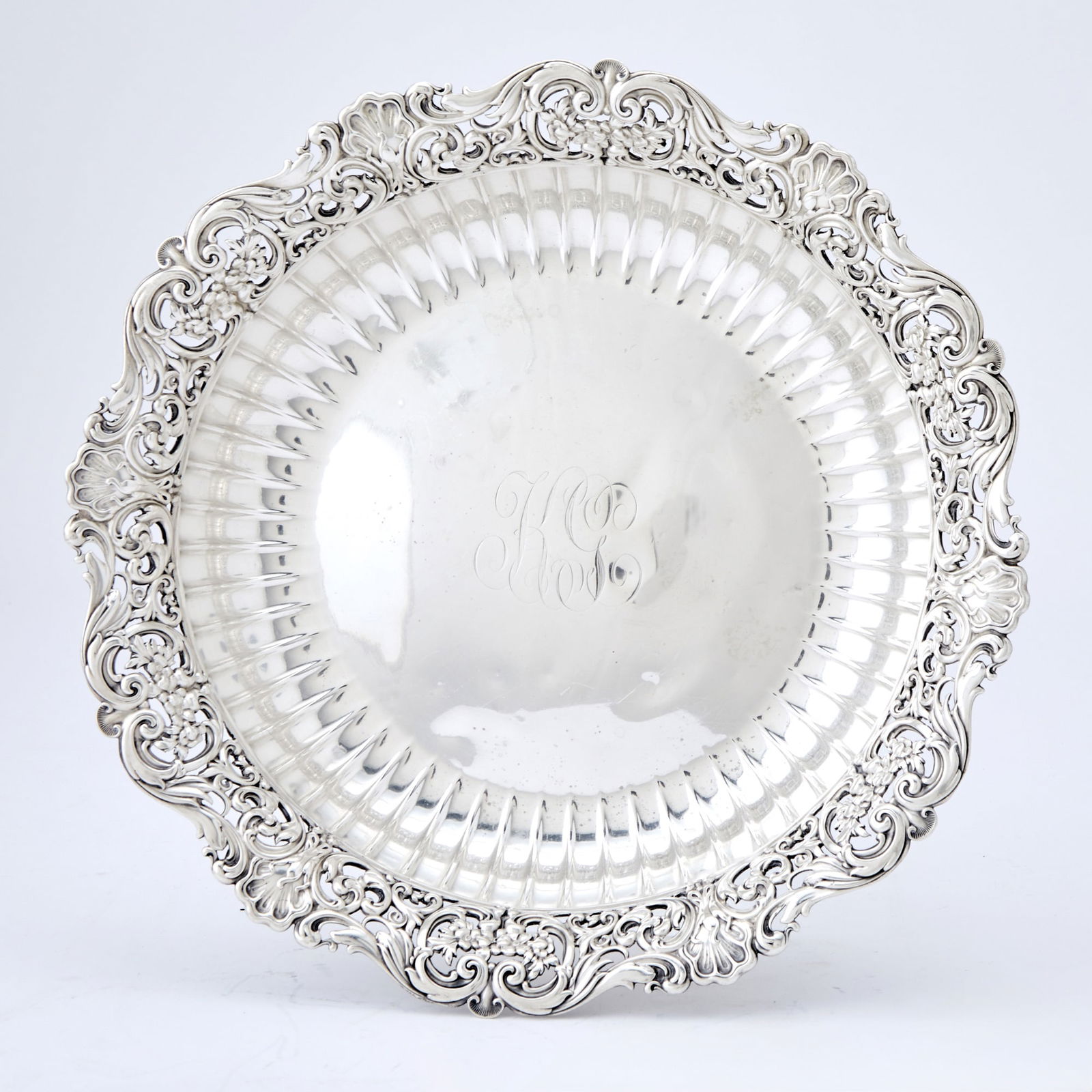 Whiting Sterling Silver Centerpiece Bowl Late 19th century (1 of 4)
