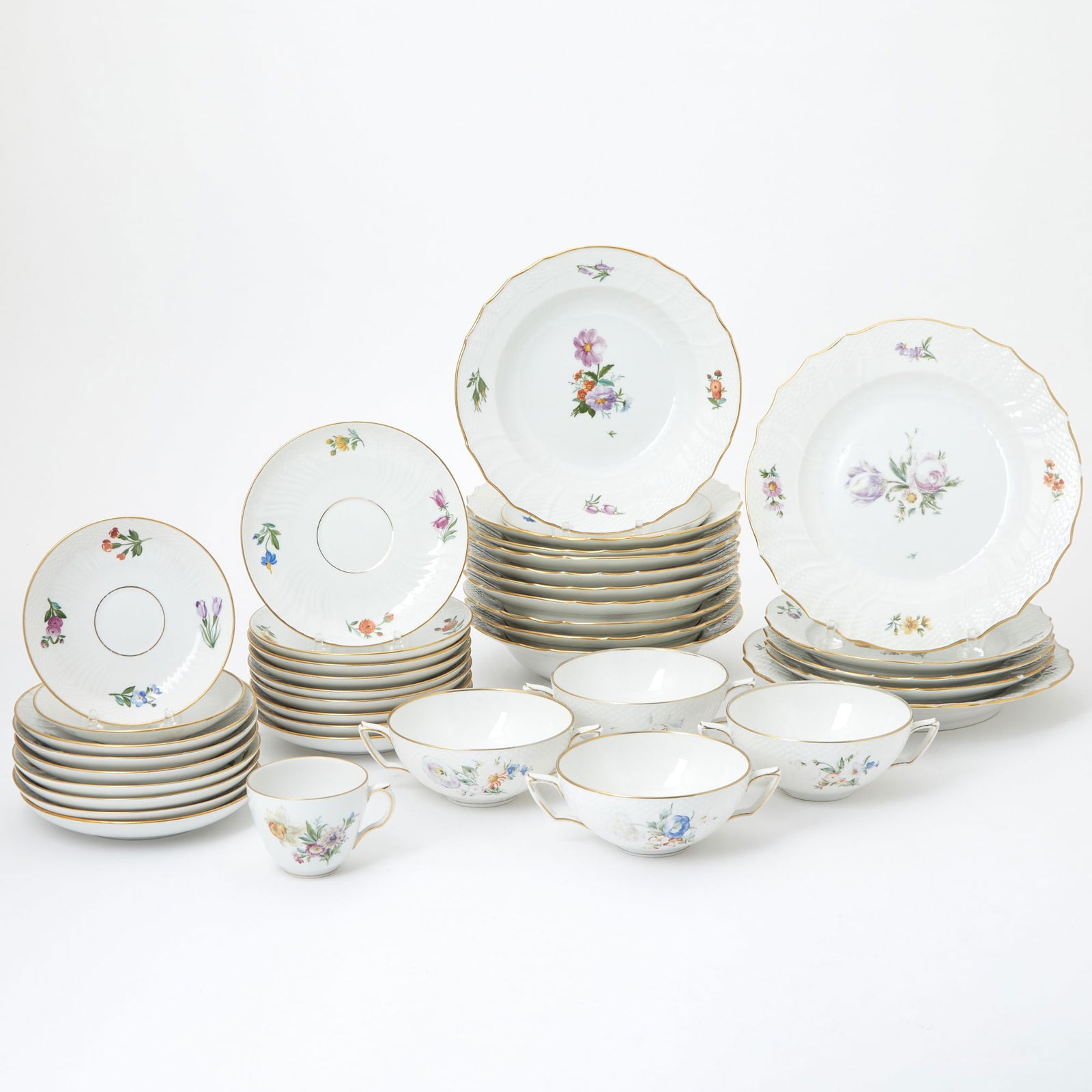 Royal Copenhagen Porcelain "Saxon Flower" Pattern Part Dinner Service (1 of 4)