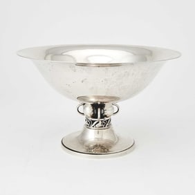 American Sterling Silver Jensen Style Footed Centerpiece Bowl Durham Silver Co., mid 20th century
