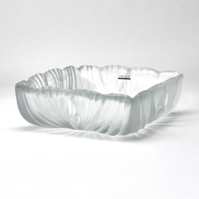 Lalique Molded Glass "Victoria" Pattern Bowl After 1978