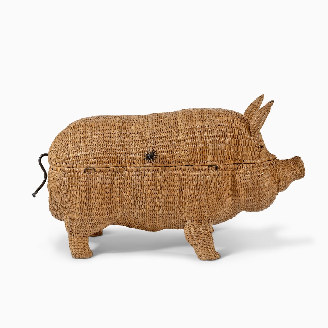 Large Wicker Pig-Form Trunk (1 of 5)