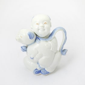 Japanese Hirado Porcelain Teapot