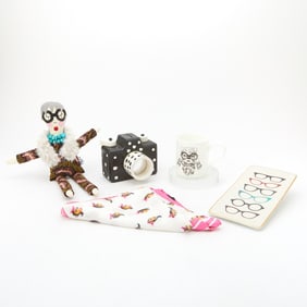 Group of Iris Apfel Ephemera