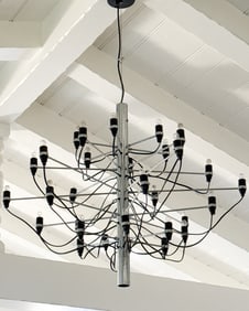 Gino Sarfatti for Flos Chromed Metal Thirty-Light "2097" Chandelier