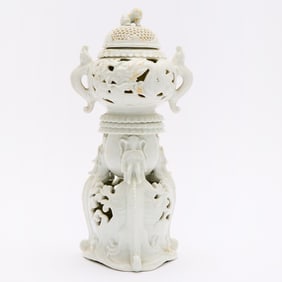A Japanese Hirado Porcelain Koro Meiji-Taisho Period