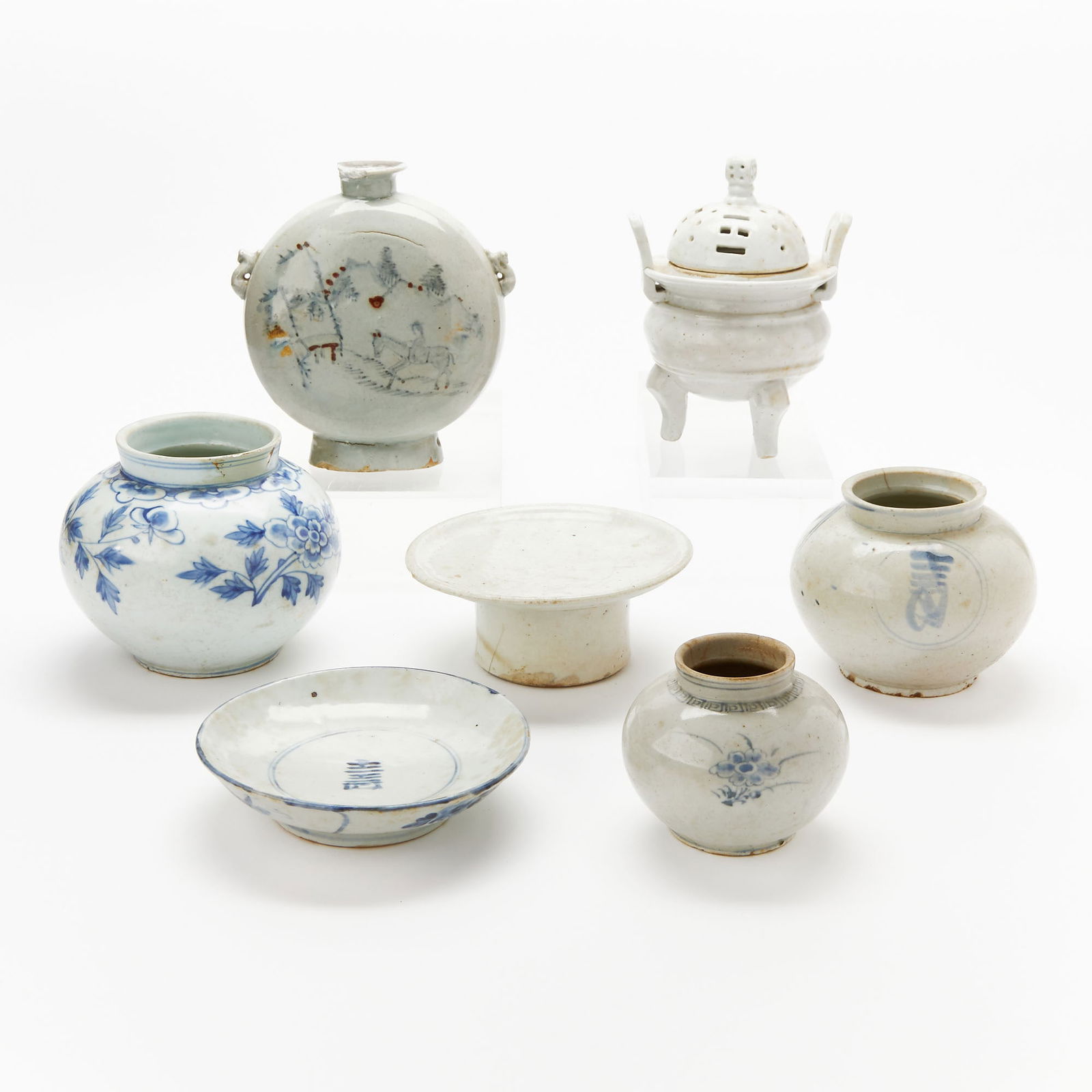 A Group of Korean Glazed and Blue and White Wares (1 of 8)
