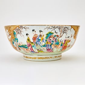 Chinese Export Porcelain Punch Bowl