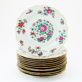 Set of Twelve Chinese Export Plates