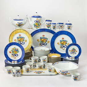 Bernardaud Limoges Porcelain 'Borghese' Pattern Dinner Service (1 of 15)