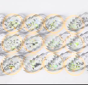 Set of Twelve Royal Copenhagen Hand-Painted Porcelain 'Flora Danica' Pattern Bread and Butter Plates (1 of 5)
