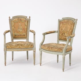 Pair of Louis XVI Grey Painted Fauteuils en Cabriolet
