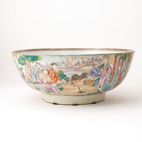 A Chinese Export Porcelain Punchbowl