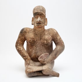 Fine Jalisco Ameca Pottery Seated Female