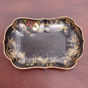 Victorian Polychrome Painted, Parcel Gilt, and Ebonized Pâpier-Maché Tray